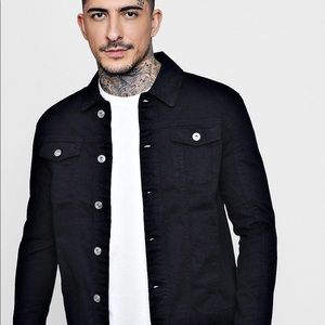 New black Jean jacket 4 pockets.